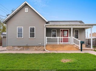 836 W 8th St, Appleton, WI 54914