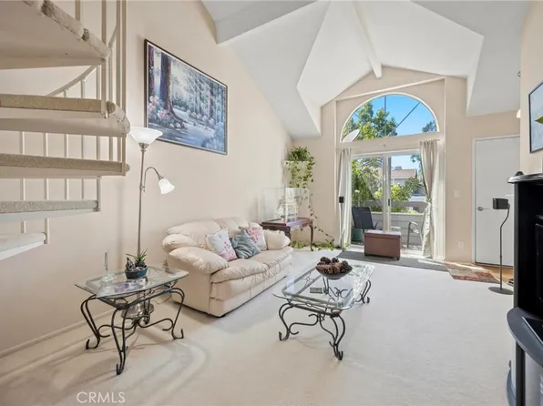 20334 Rue Crevier Unit 622, Santa Clarita, CA 91351