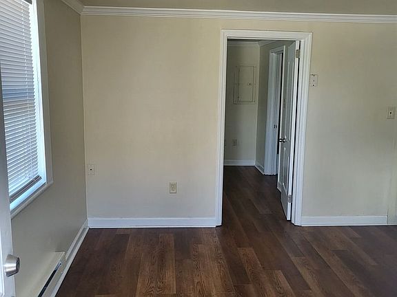 2nd image of 3309 Spruill Ave #4
