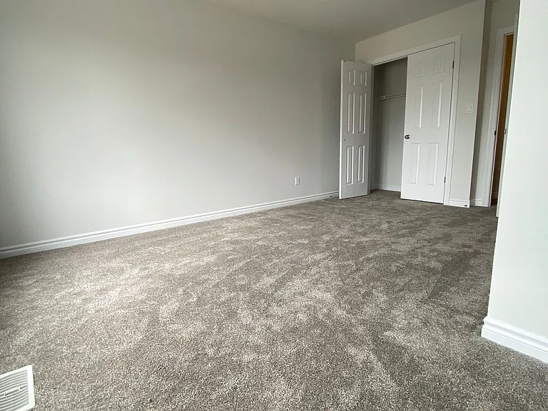 3028 Turner Cres — Photo 20