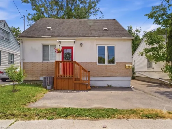 412 Welland Ave, Saint Catharines, ON L2M 5T8