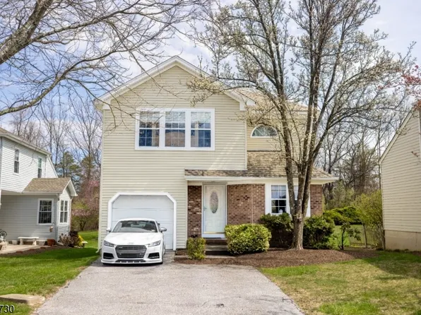 20 Mountain View Ct, Hardyston Twp., NJ 07419