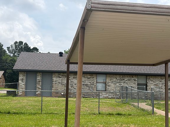 5th image of 5056 Oak Hill Dr