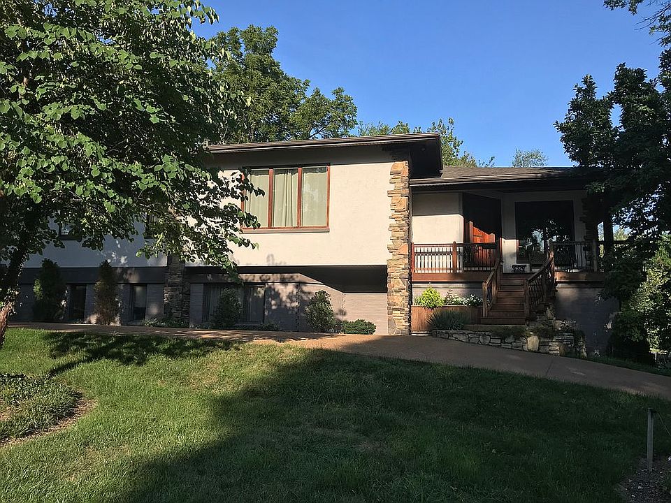 1st image of 4 Bingham Rd