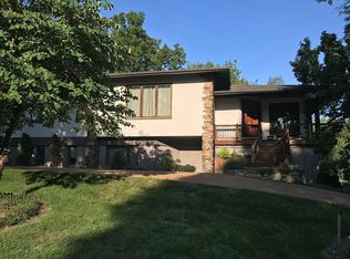 4 Bingham Rd, Columbia, MO 65203