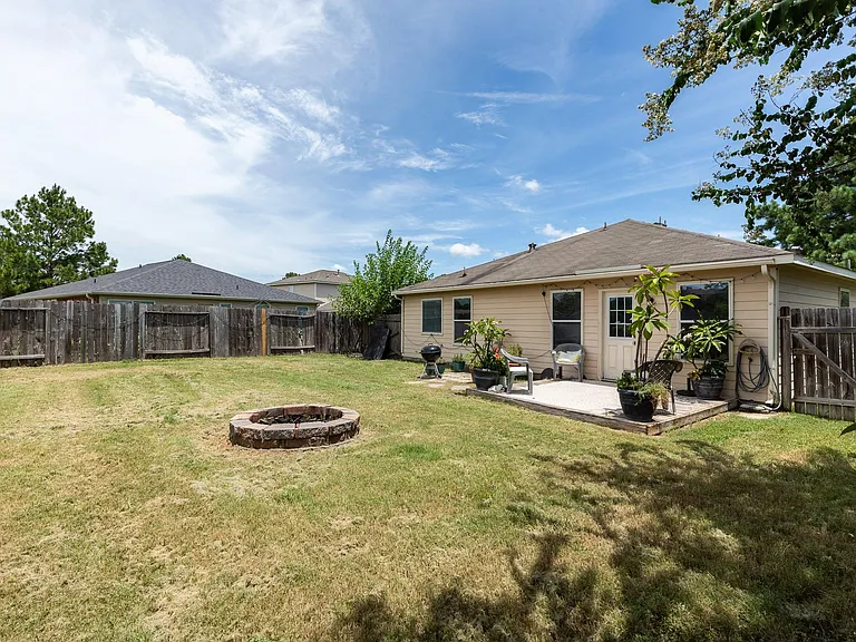 24027 Kingbriar Dr — Photo 20