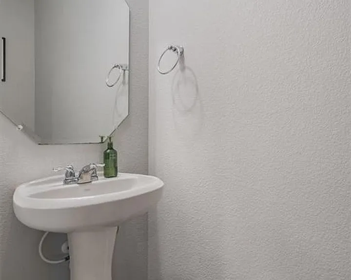 1713 Yaupon Grove Ln — Photo 10