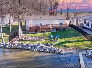2630 E Skinner Lake Dr N, Albion, IN 46701