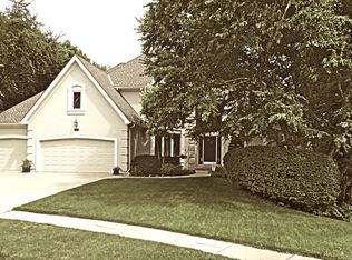 5205 Park St, Shawnee, KS 66216