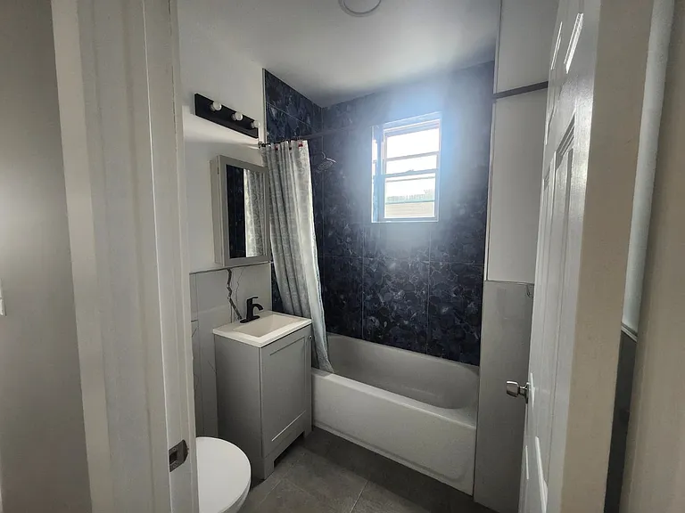 64 Hamilton Ave #6E — Photo 15