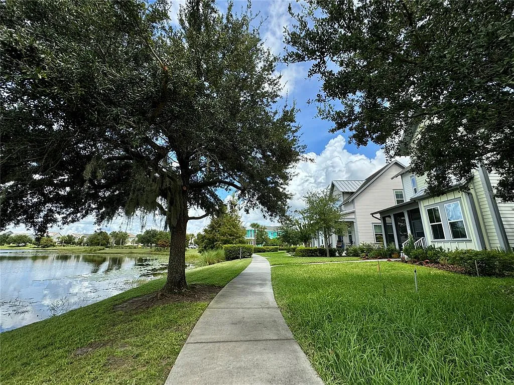 4 bed, 3.0 bath, 2531 sqft, $5,000 — Photo 4