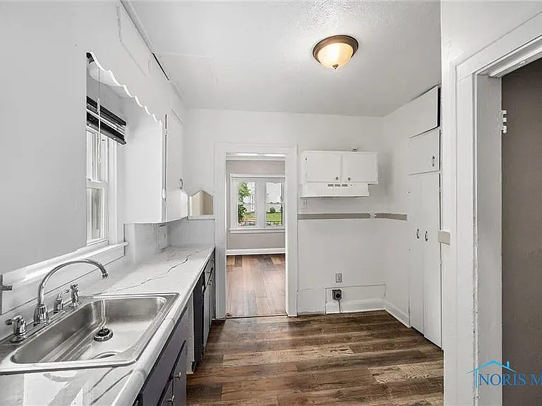 1838 Evansdale Ave — Photo 14