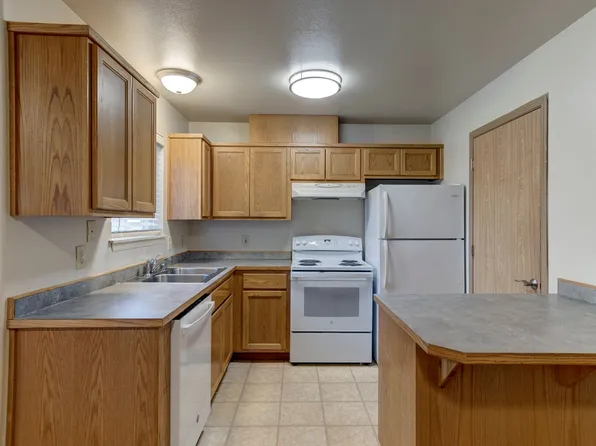 M0833 Arbor Terrace Condo's