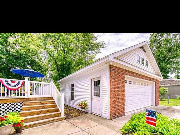 Detached garage and deck area