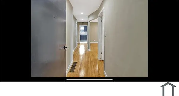 1458 E 31st St — Photo 22