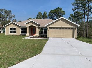 8180 Nordica Rd, Weeki Wachee, FL 34613
