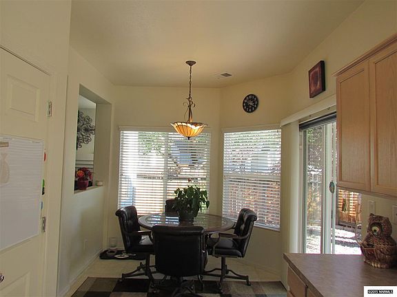4th image of 5450 Desert Peach Dr