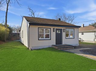 38 Lafayette Drive, Shirley, NY 11967