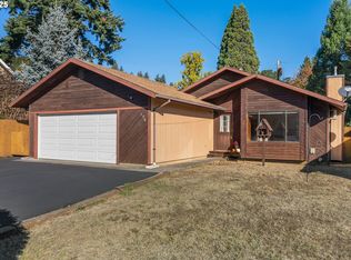 156 NE Columbia St, White Salmon, WA 98672
