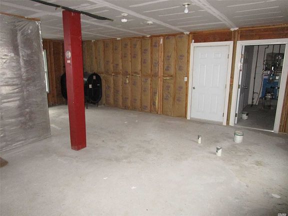 2nd image of 148 Franklin Ave