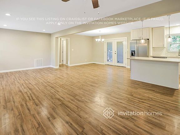 5th image of 3643 Hillsborough Ln