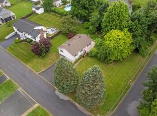 176 Northampton Rd, Amsterdam, NY 12010