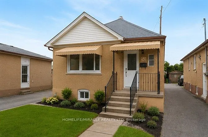 2 bed, $2,700 — Photo 1