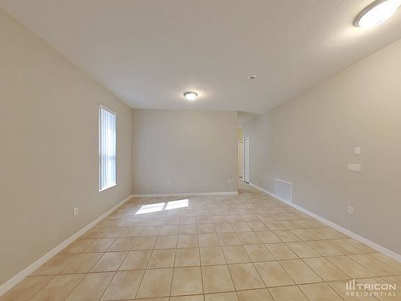 5th image of 33414 Irongate Dr