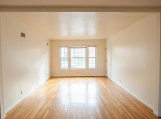 956 Georgetown St APT 2, Staunton, VA 24401
