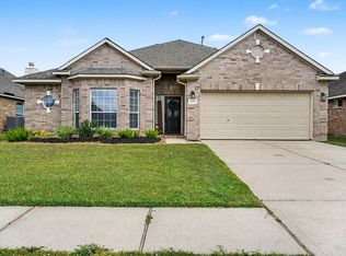 809 Hallmark Oak St, Seabrook, TX 77586