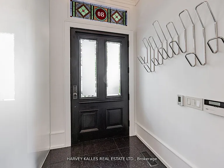 80 Hazelton Ave — Photo 4