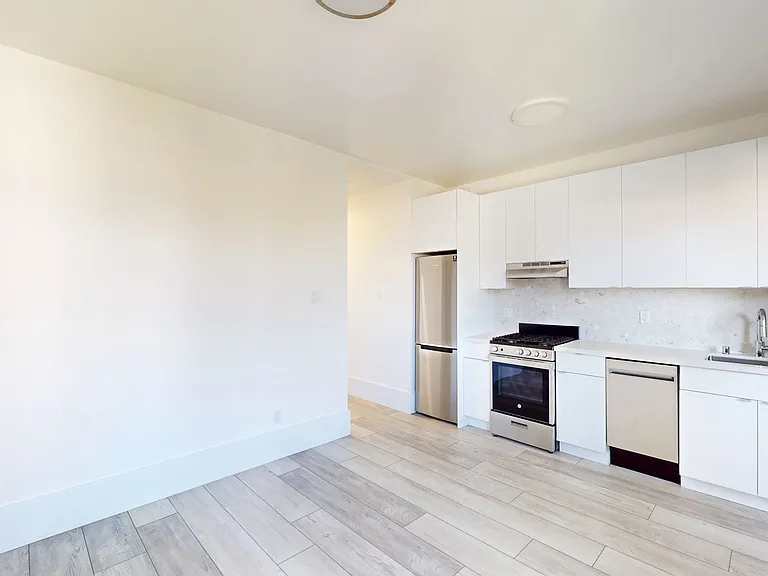 3640A 19th St — Photo 2