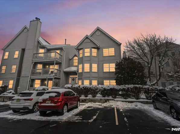 49 Boulder Run Rd #182, Paterson, NJ 07501