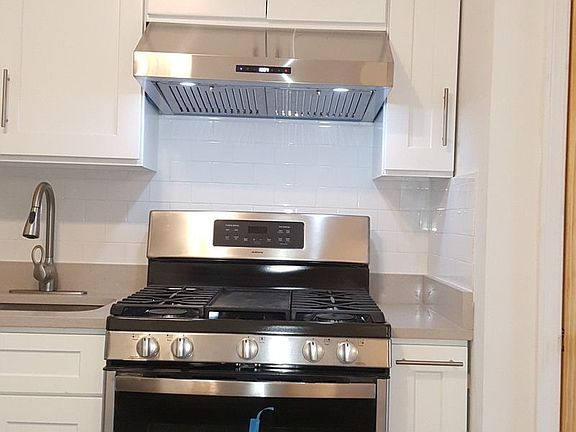 3rd image of 87 Rockaway Ave #2