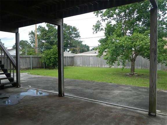 2nd image of 341 Southwood Dr