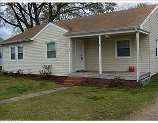 1st image of 4 Chippewa Trl