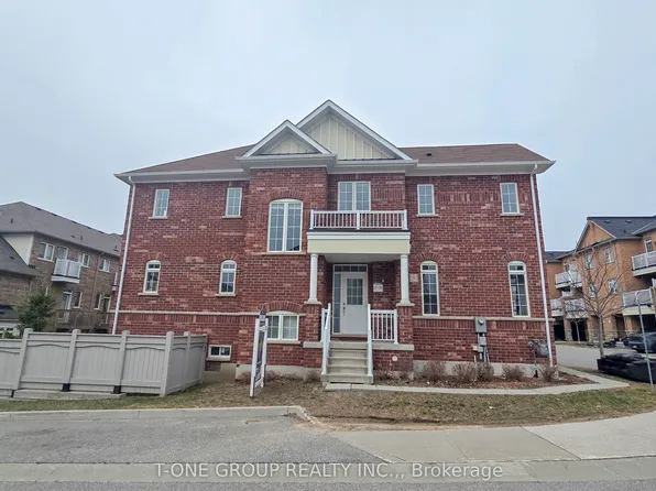 8 Larry Grove Way, Markham, ON L6E 0T6