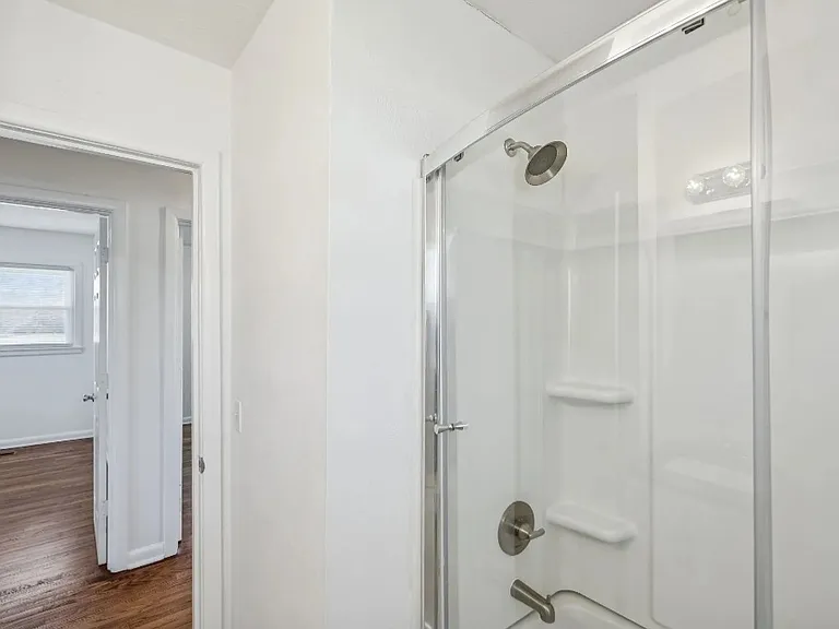 605 Mac St — Photo 4