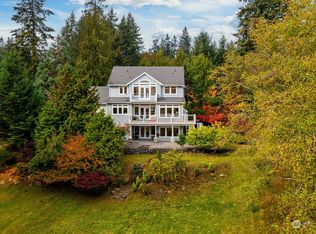 151 Island Blvd, Fox Island, WA 98333