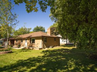 1658 Spruce St, Grafton, WI 53024