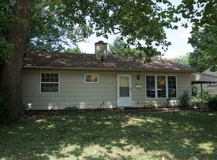 906 E Pennsylvania Ave, Urbana, IL 61801