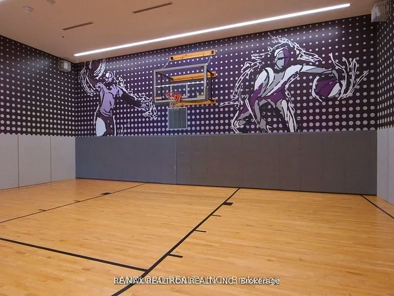 5 Mabelle Ave #Penthouse 33 — Photo 19