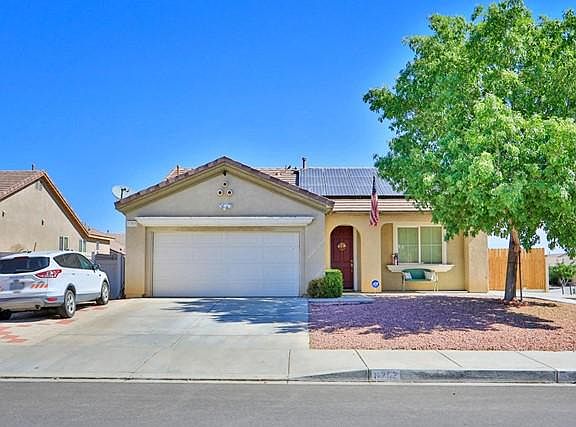 3rd image of 11762 Desert Glen St