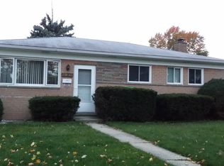 32421 Warner Dr, Warren, MI