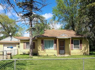 1071 Clovis Ave, Mount Morris, MI 48458