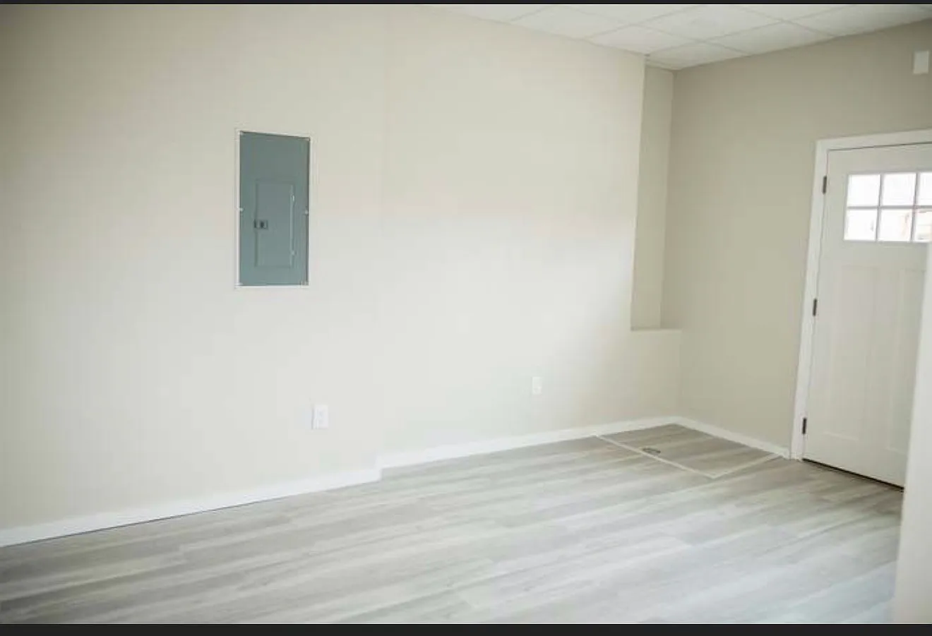 1 bed, 700 sqft, $1,900 — Photo 1