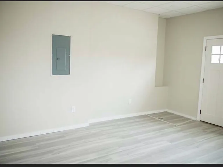 28 Nashua St #1 — Photo 1