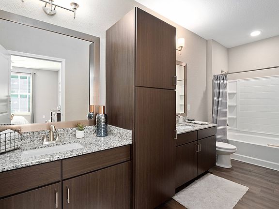 Bathrooms with Double Vanities