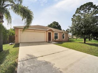 129 Shalimar Ave NW, Palm Bay, FL 32907