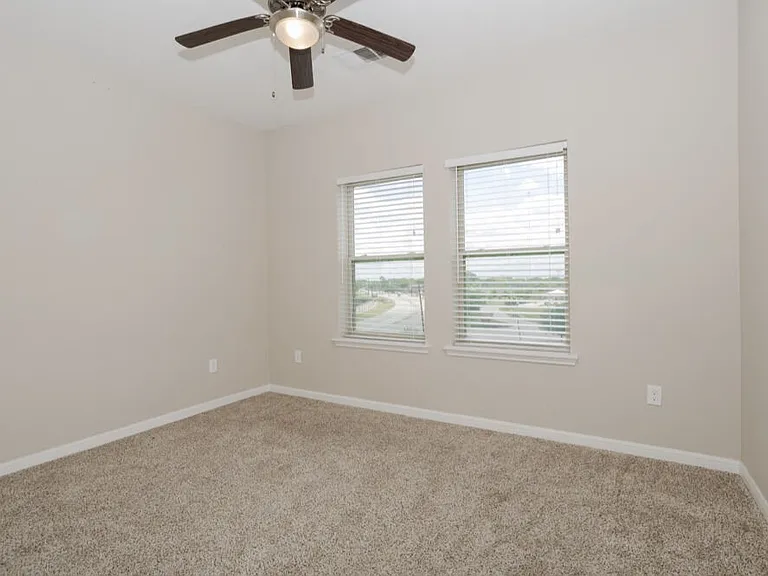 Gala at Texas Parkway — Photo 16
